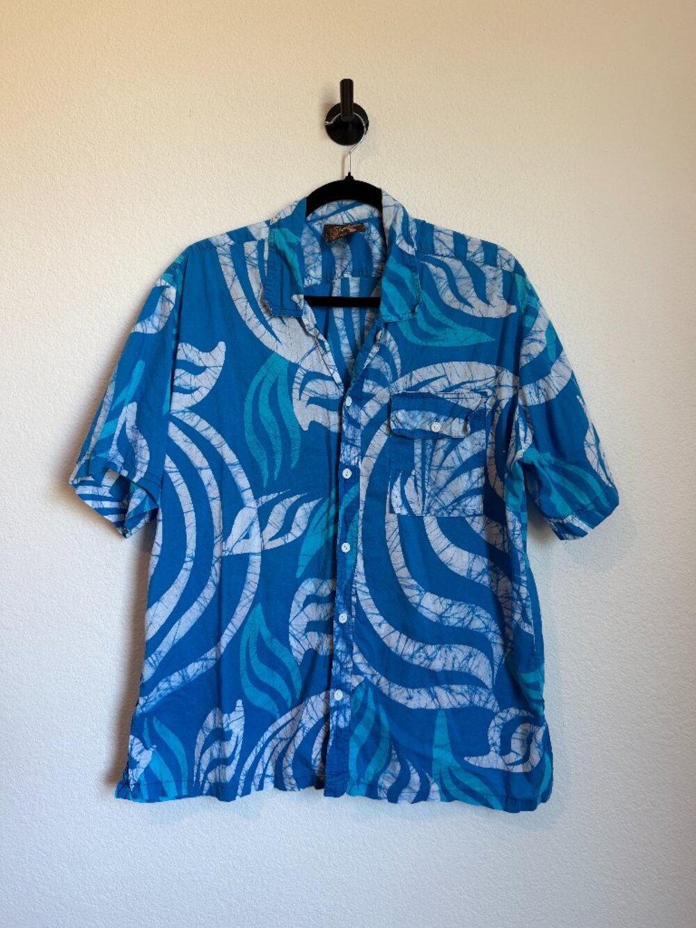 Caribelle Batik Blue White 100% Cotton Lightweight Short Sleeve Casual Hawaiian